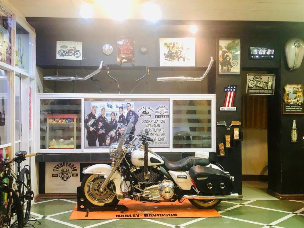 Hotel Dian Aparri Luaran gambar